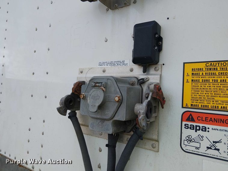 image for item YA1376 2017 Utility VS2DX dry van trailer