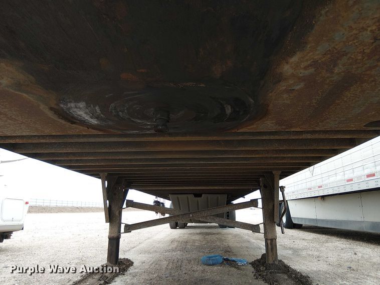 image for item YA1376 2017 Utility VS2DX dry van trailer