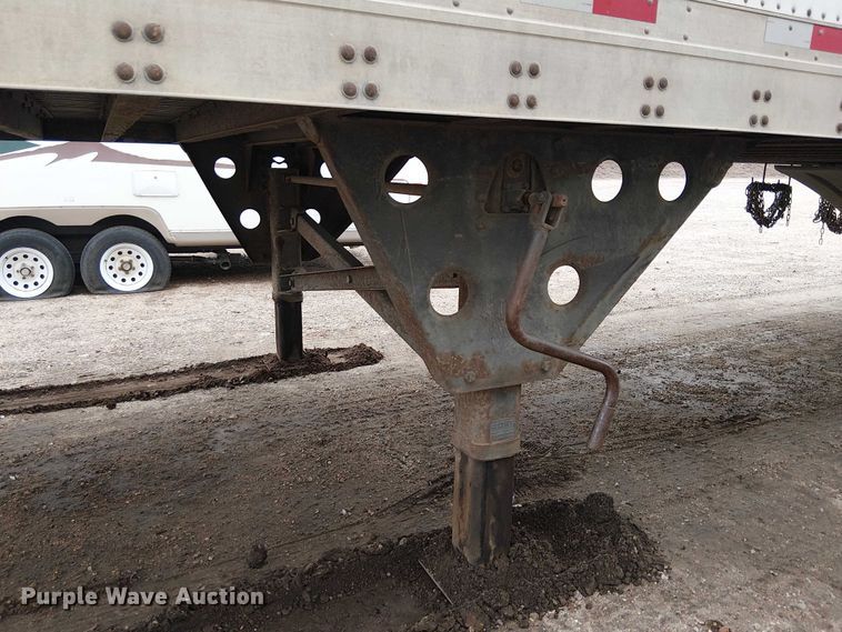 image for item YA1376 2017 Utility VS2DX dry van trailer