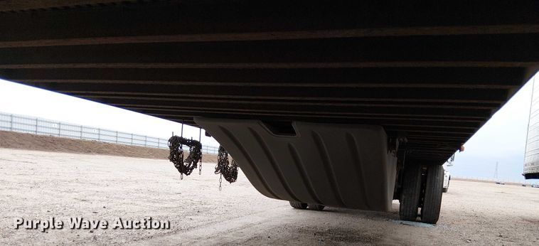 image for item YA1376 2017 Utility VS2DX dry van trailer