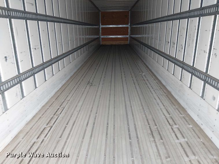 image for item YA1376 2017 Utility VS2DX dry van trailer