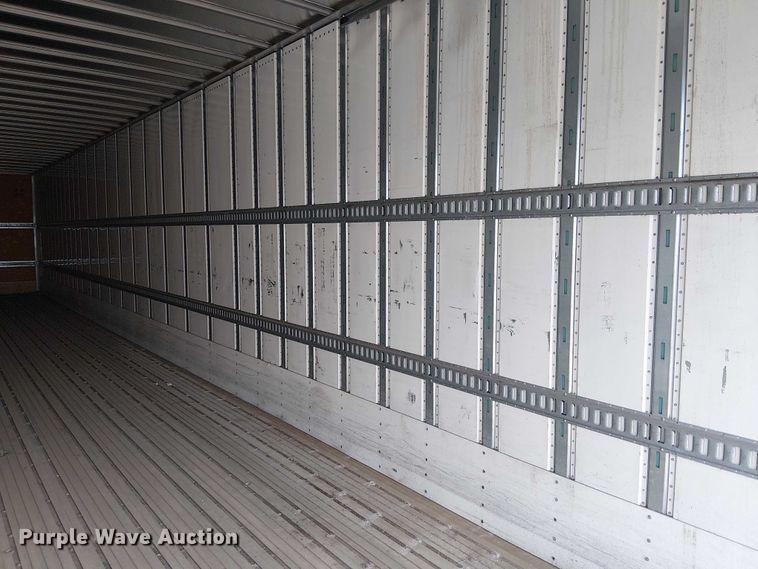 image for item YA1376 2017 Utility VS2DX dry van trailer