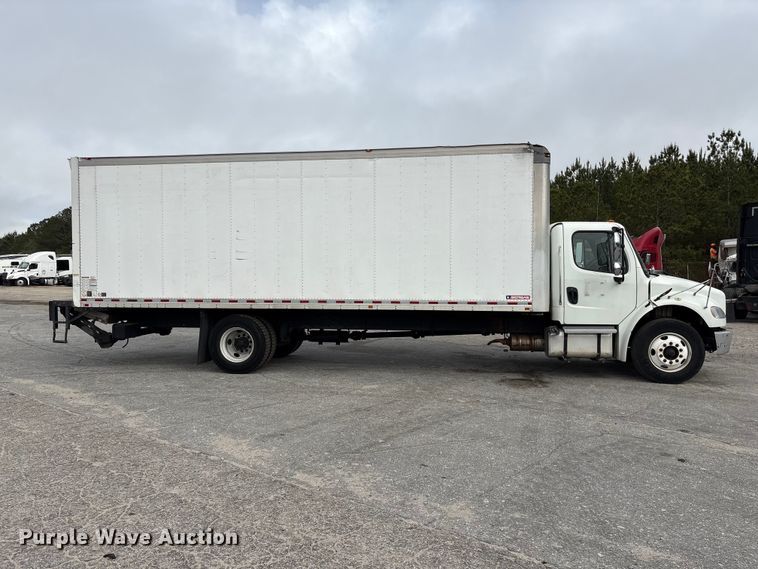 image for item YA1381 2018 Freightliner Business Class M2 box truck