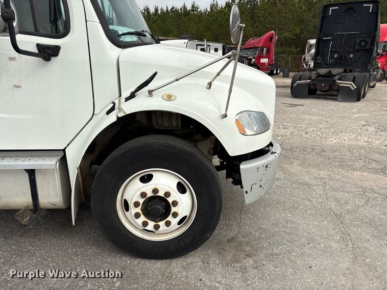 image for item YA1381 2018 Freightliner Business Class M2 box truck