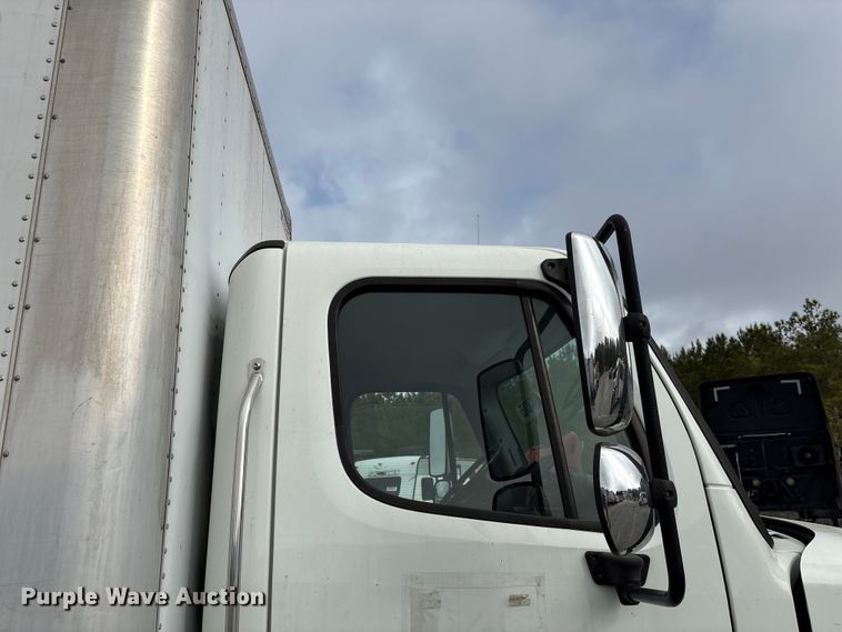 image for item YA1381 2018 Freightliner Business Class M2 box truck