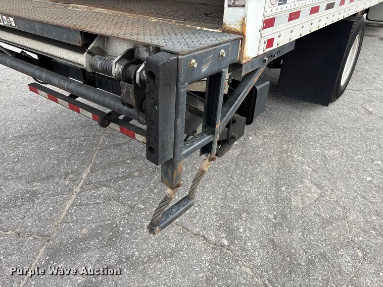 image for item YA1381 2018 Freightliner Business Class M2 box truck