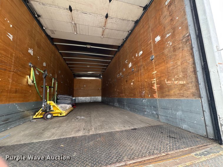 image for item YA1381 2018 Freightliner Business Class M2 box truck