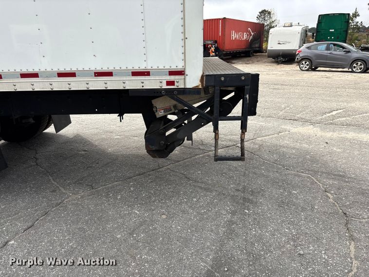 image for item YA1381 2018 Freightliner Business Class M2 box truck