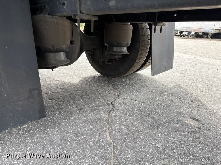 image for item YA1381 2018 Freightliner Business Class M2 box truck