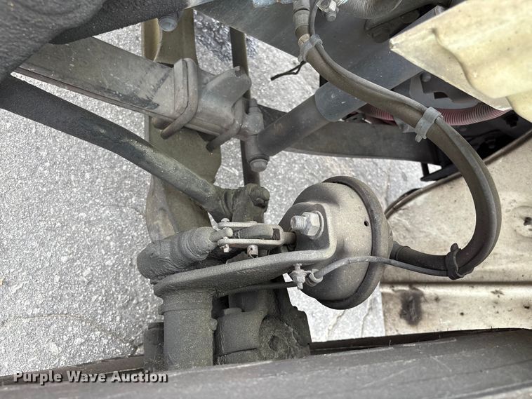 image for item YA1381 2018 Freightliner Business Class M2 box truck