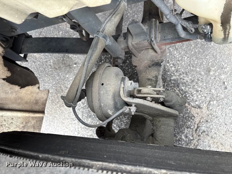 image for item YA1381 2018 Freightliner Business Class M2 box truck