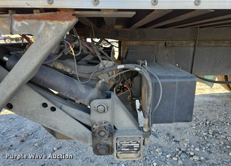 image for item YA1386 2020 Hino  box truck