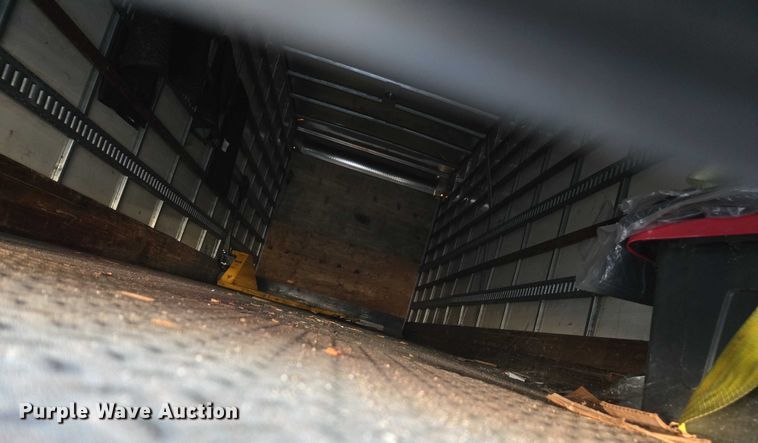 image for item YA1386 2020 Hino  box truck