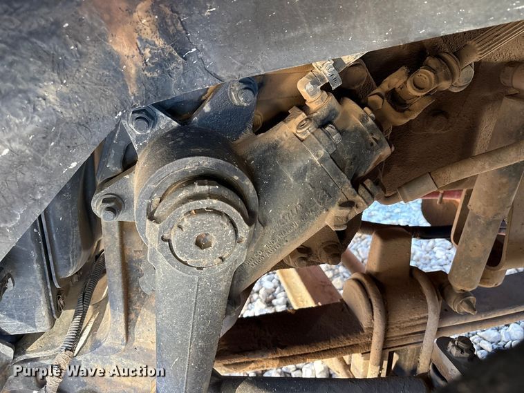 image for item YA1449 2018 Kenworth W900 semi truck