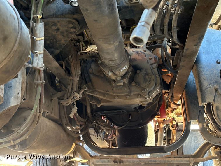 image for item YA1449 2018 Kenworth W900 semi truck