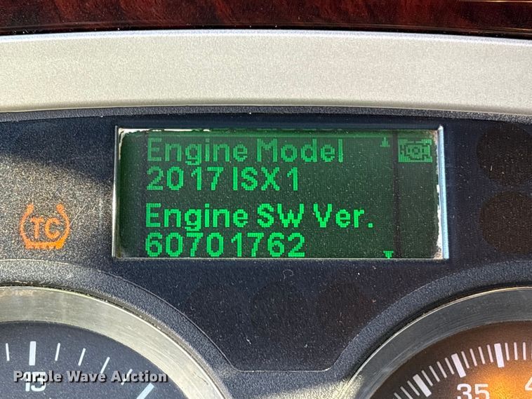 image for item YA1449 2018 Kenworth W900 semi truck