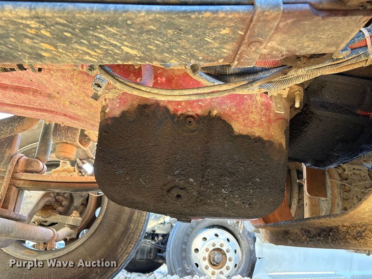 image for item YA1449 2018 Kenworth W900 semi truck