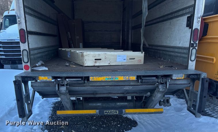 image for item YA1485 2015 International 4300 box truck