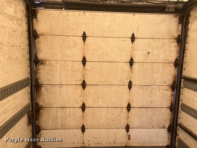 image for item YA1485 2015 International 4300 box truck