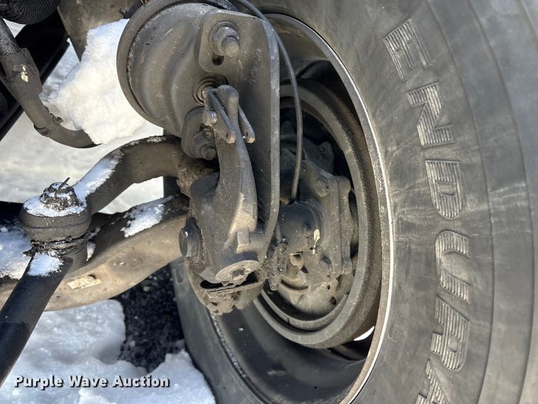 image for item YA1485 2015 International 4300 box truck