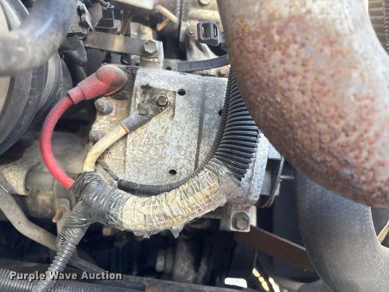 image for item YA1485 2015 International 4300 box truck