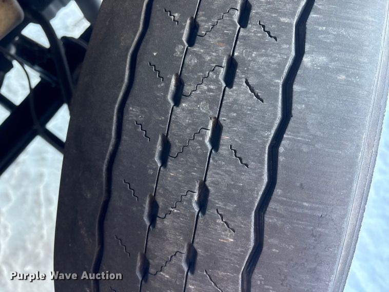 image for item YA1485 2015 International 4300 box truck