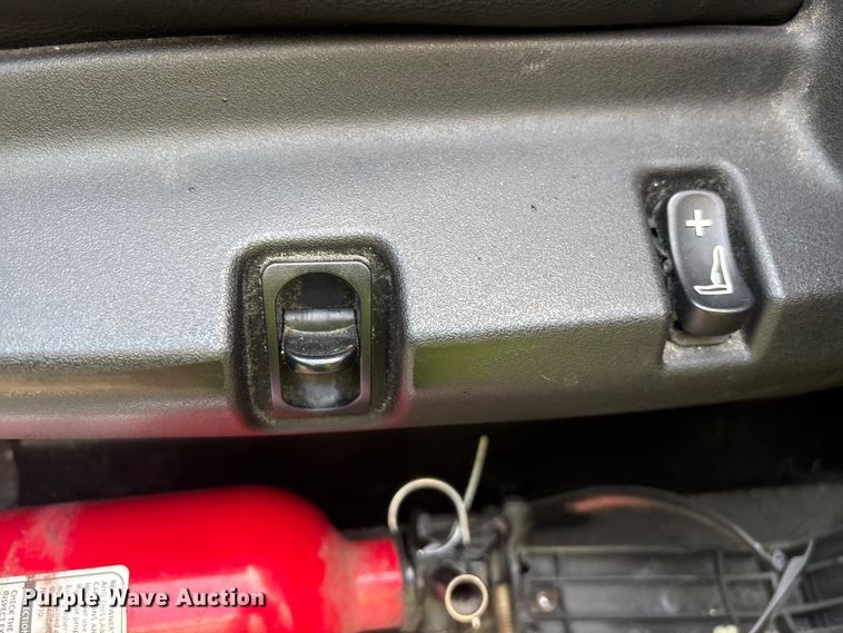 image for item YA1541 2017 Kenworth T680 semi truck