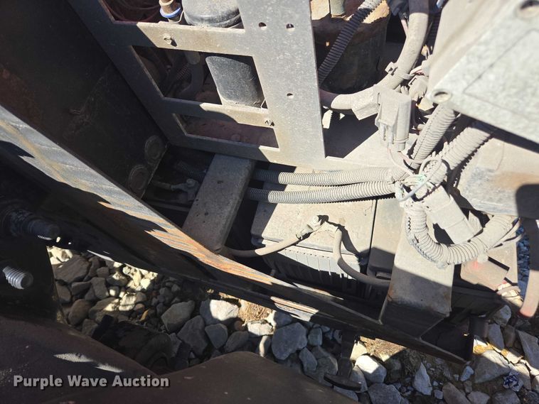 image for item YA1696 2020 Freightliner Cascadia semi truck