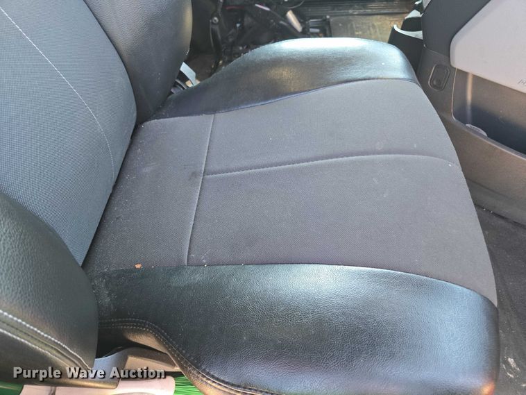 image for item YA1696 2020 Freightliner Cascadia semi truck