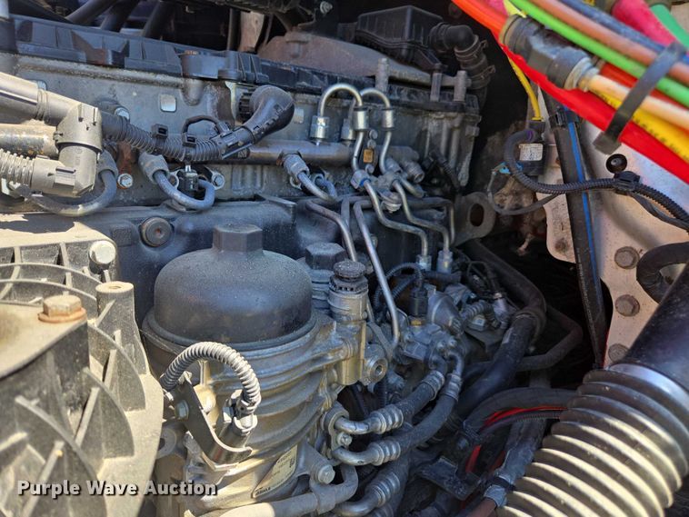 image for item YA1696 2020 Freightliner Cascadia semi truck