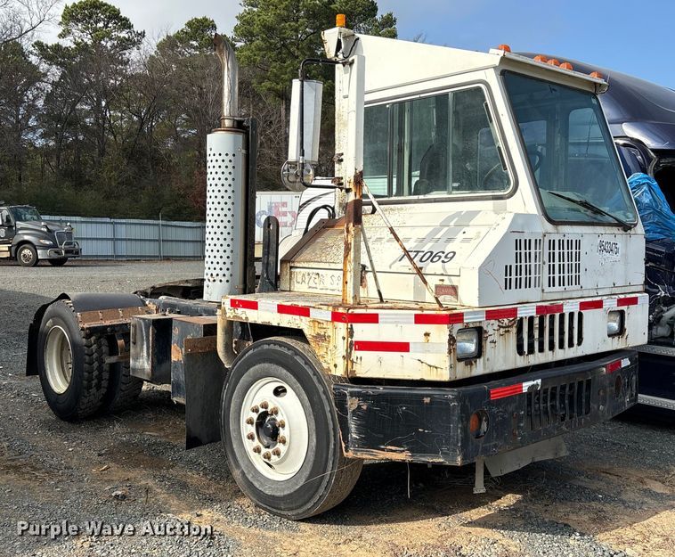 image for item YA1704 2006 Ottawa 30 yard truck