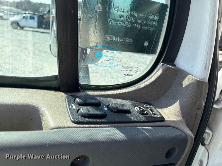 image for item YA1719 2019 Freightliner Cascadia semi truck