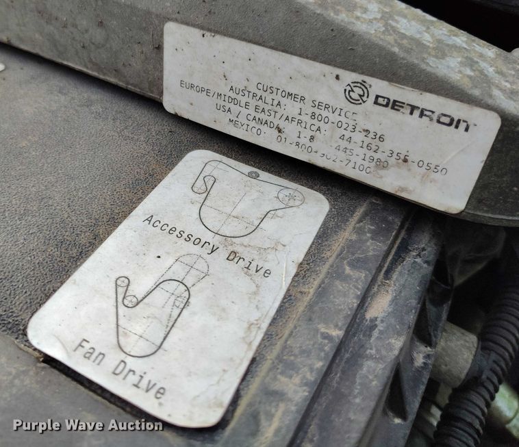 image for item YA1745 2016 Freightliner Cascadia semi truck