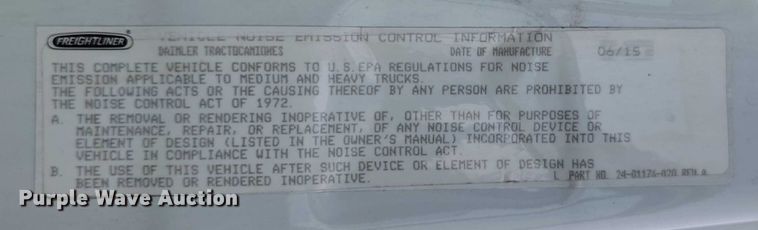 image for item YA1745 2016 Freightliner Cascadia semi truck