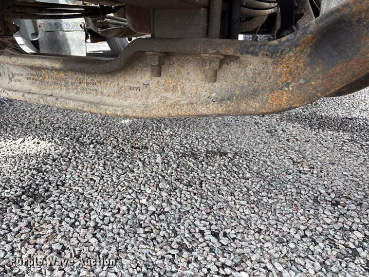 image for item YA1851 2018 Mack GU713 roll-off container truck