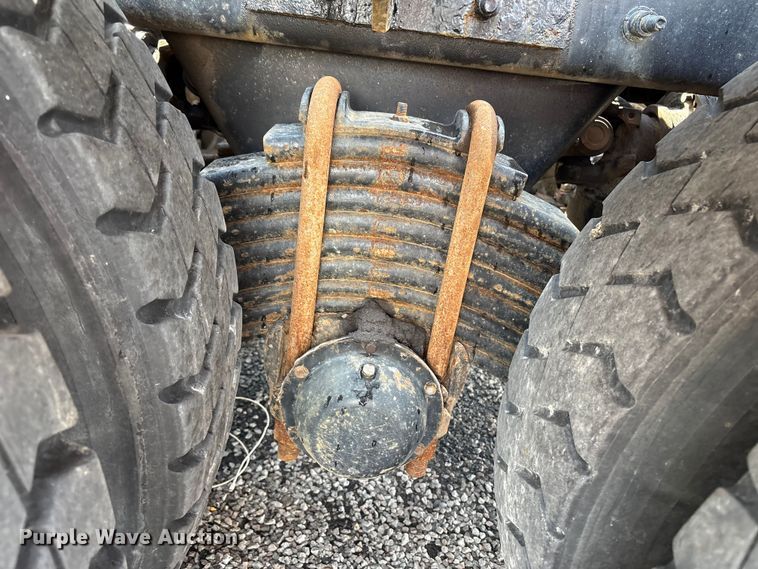 image for item YA1851 2018 Mack GU713 roll-off container truck