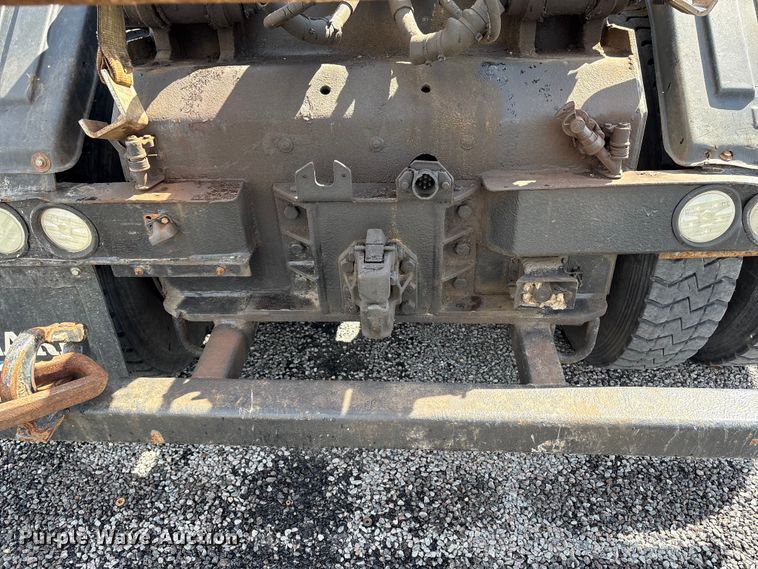 image for item YA1851 2018 Mack GU713 roll-off container truck