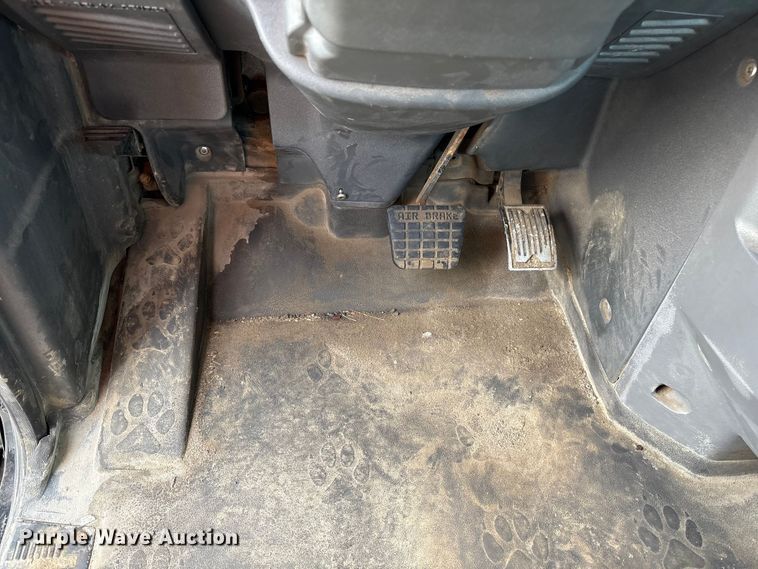 image for item YA1851 2018 Mack GU713 roll-off container truck