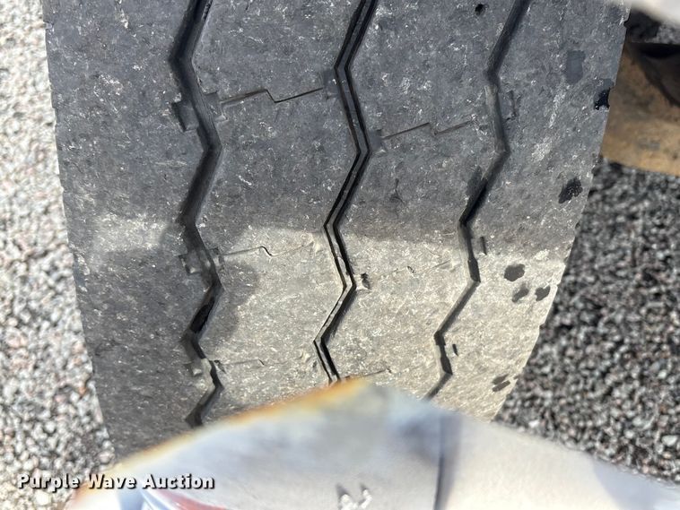 image for item YA1851 2018 Mack GU713 roll-off container truck