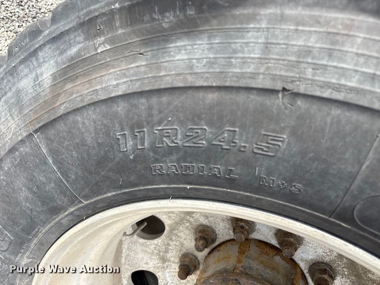 image for item YA1851 2018 Mack GU713 roll-off container truck