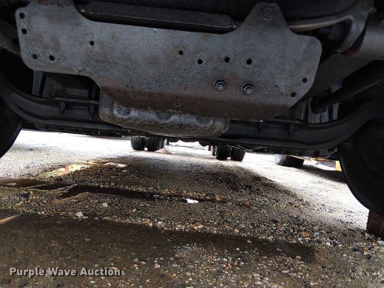 image for item YA1859 2019 Freightliner Cascadia semi truck