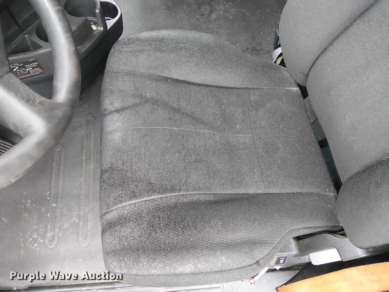 image for item YA1859 2019 Freightliner Cascadia semi truck