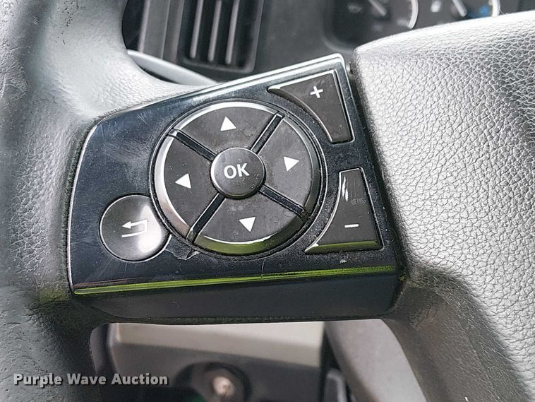 image for item YA1859 2019 Freightliner Cascadia semi truck