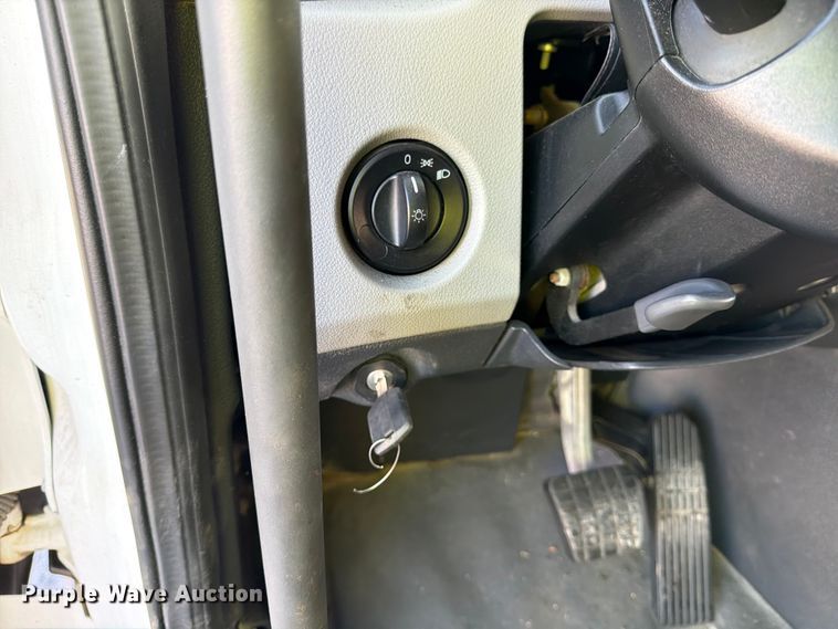 image for item YA1860 2020 Freightliner Cascadia semi truck