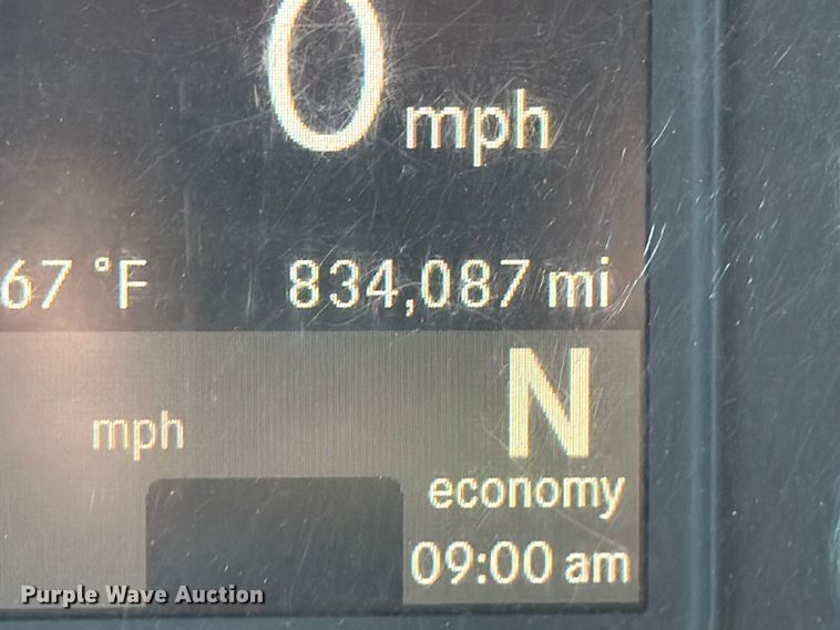 image for item YA1860 2020 Freightliner Cascadia semi truck