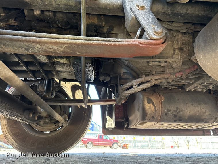 image for item YA1888 2018 Freightliner Cascadia semi truck