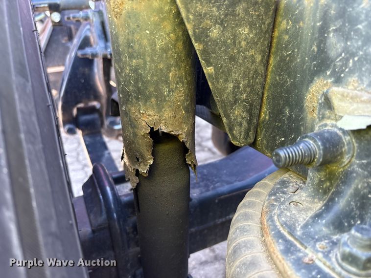 image for item YA1888 2018 Freightliner Cascadia semi truck