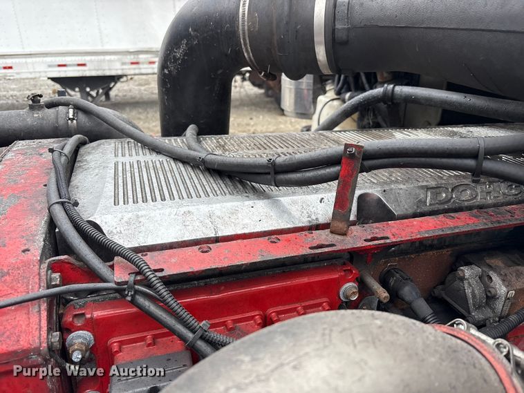 image for item YA1909 2003 International 9900i semi truck