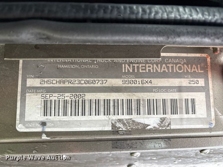 image for item YA1909 2003 International 9900i semi truck