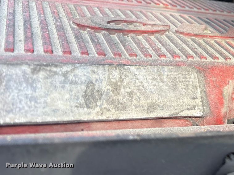 image for item YA1936 2016 Kenworth T680 semi truck